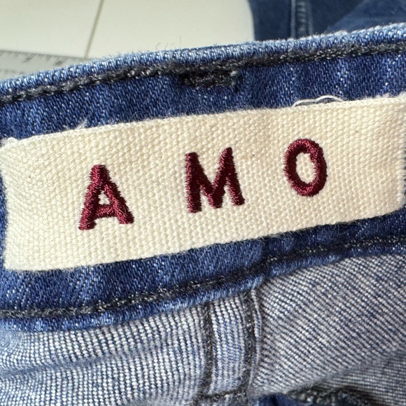 REVOLVE Jeans AMO High Rise Twist Crop Blue Denim in Sweetheart Wash SZ 27 NEW! - Picture 10 of 16